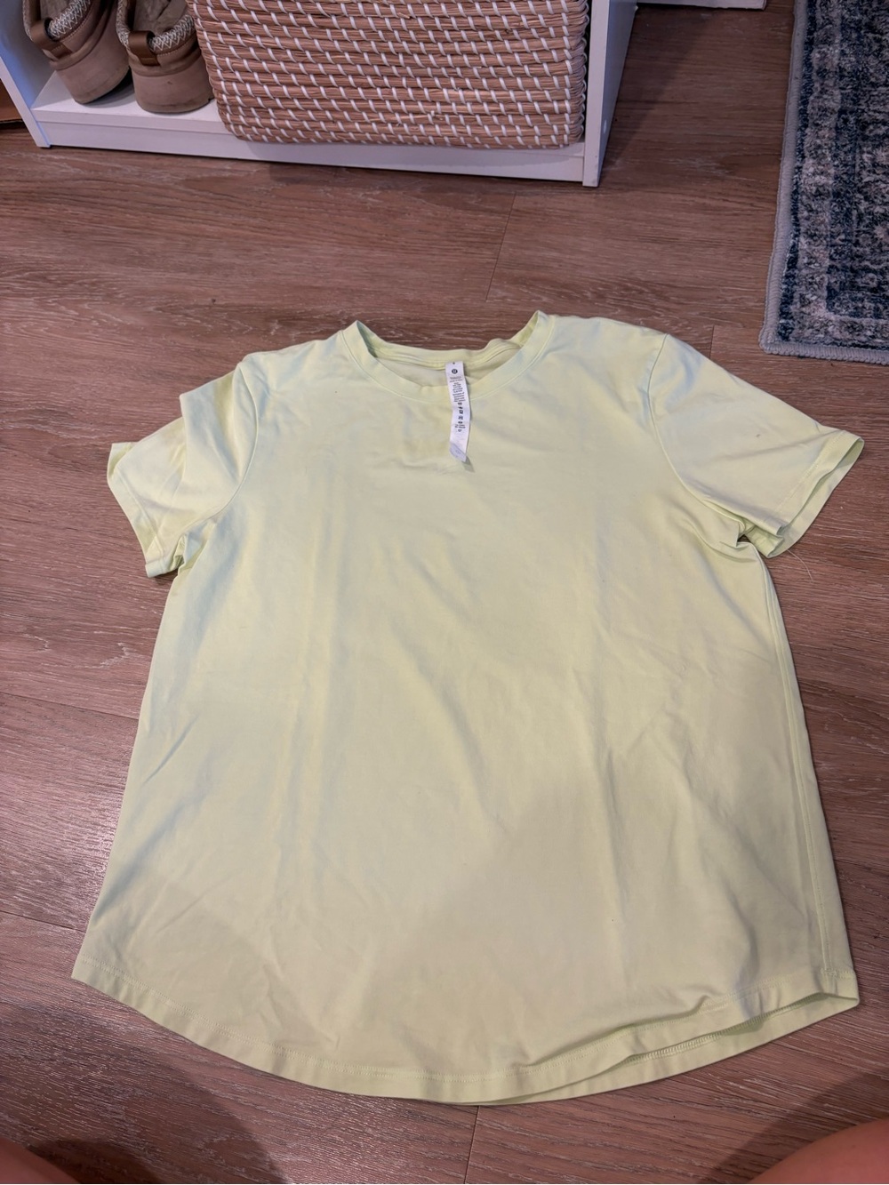 Women’s Lululemon Short Sleeve Crewneck Top - Light Green